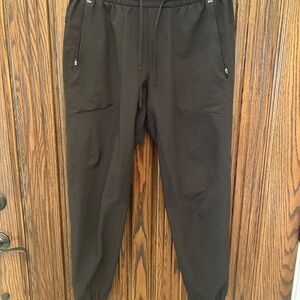 lululemon athletica Men's black Joggers Sz 33/34